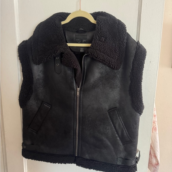 RD Style Bomber Vest - Picture 4 of 5